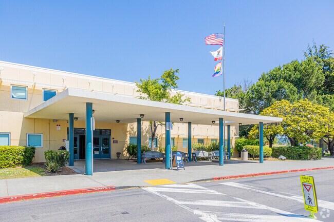 Redwood High School is a public secondary school located in the city of Larkspur.