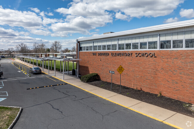 Van Derveer Elementary School has a B from Niche.