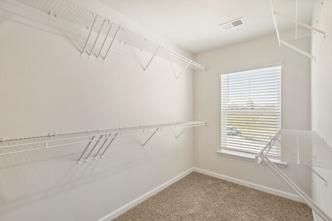 2013 Hillman Way, Roebuck, SC 29376 - photo 4