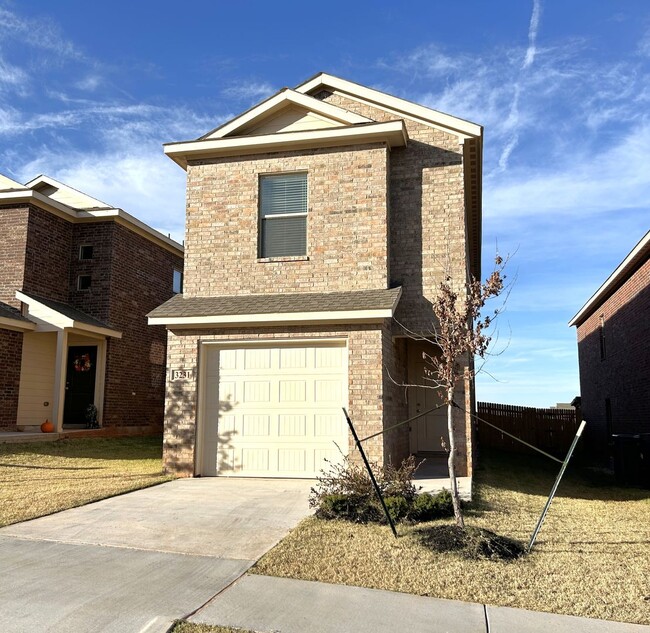 3231 NW 147th Terrace, Oklahoma City, OK 73134 - photo 2