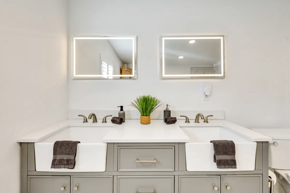 Dual vanity luxury bathroom