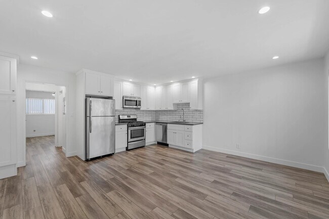 925 W 30th St unit 8, Los Angeles, CA 90007 - photo 6