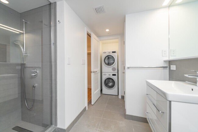 24 Fleet St unit 5, Boston, MA 02113 - photo 7