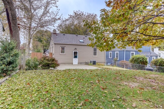 5210 Rees St, Omaha, NE 68106 - photo 3