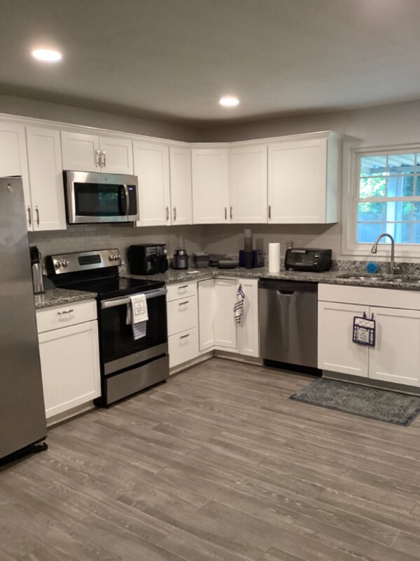 9 Aylwin Rd, Portsmouth, VA 23702 - photo 3