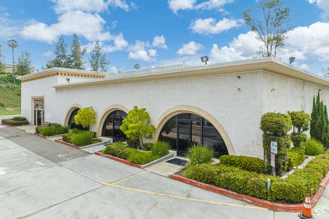JCS Manzanita Elementary's landscaped campus has a nice entrance.