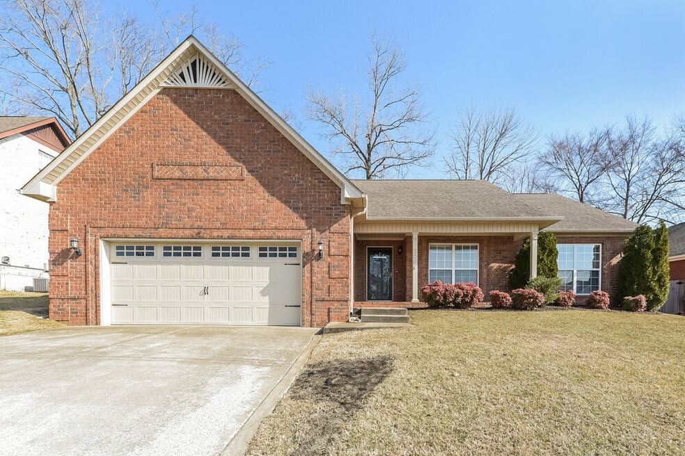 2008 Slayton Dr, Spring Hill, TN 37174 - photo 1