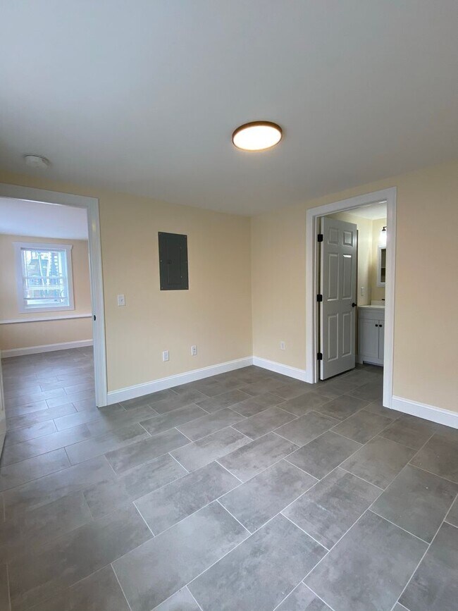 158 North St unit C, Burlington, VT 05401 - photo 7