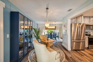 512 Wayfarer Dr Unit ID1244468P, Tarpon Springs, FL 34689