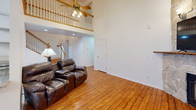 107 Grove Forest Ct, Pelzer, SC 29669 - photo 2