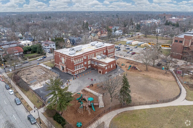 Grand Rapids Montessori Academy, campus.