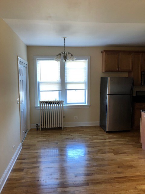4548 W George St unit 2, Chicago, IL 60641 - photo 3