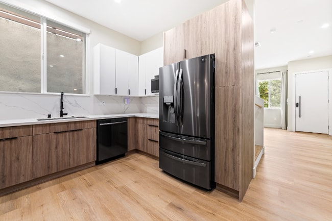 4428 Bowman Blvd, Los Angeles, CA 90032 - photo 3