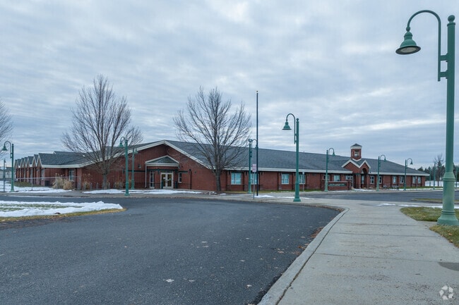 Deer Park Elementary has a student drop off loop beside the school.