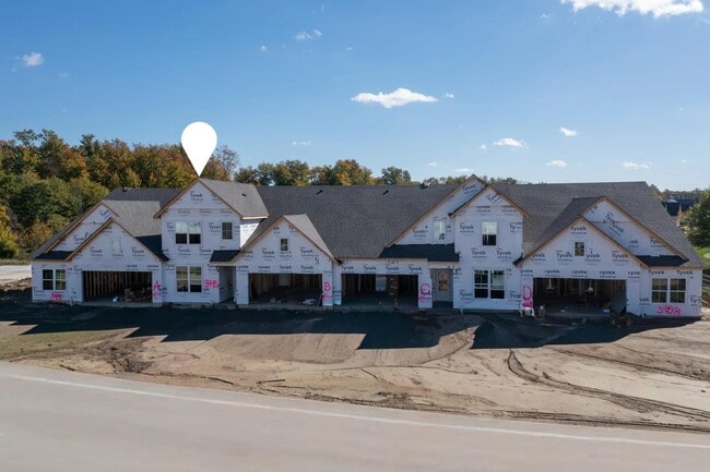 3445 Belgian Cir, Loveland, OH 45140 - photo 2