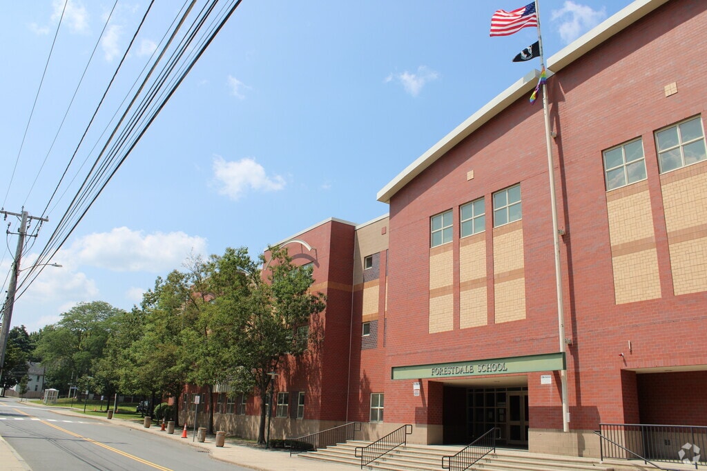 The Forestdale School located in the Maplewood neighborhood serves students in grades K-8.