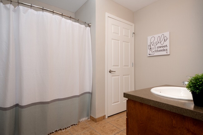 Remington Square, Lawrence, KS 66047 - photo 3