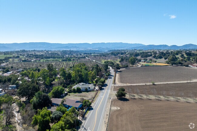 Ballard has easy access to many cities along the central coast.