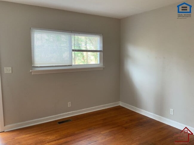 304 Tunnel Blvd, Chattanooga, TN 37411 - photo 5