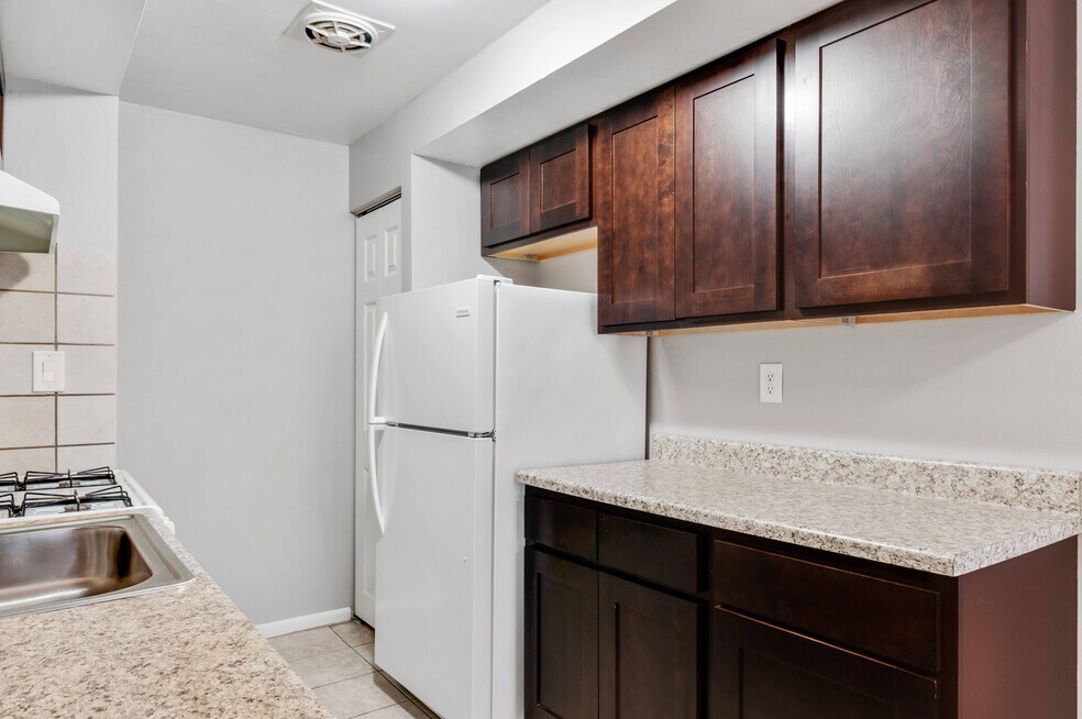 Chapelcroft Apartments 9629 Bustleton Ave, Philadelphia, PA