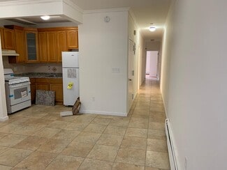 3005 Seagirt Ave Unit 1, Far Rockaway, NY 11691