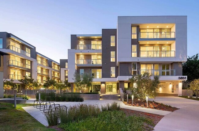 5851 W 88th St unit Prestige Suite 325A-, Los Angeles, CA 90045 - photo 3