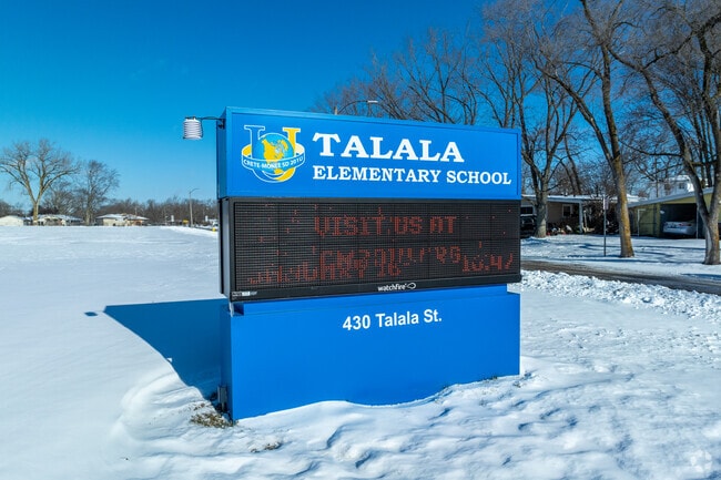 Talala Elementary School has a student-teacher ratio of 17 to 1.