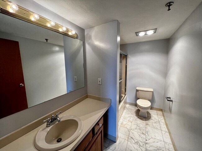 Captain Cove's Condominiums unit 105, Quincy, MA 02169 - photo 7