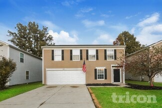 1405 Bluestem Dr, Greenwood, IN 46143