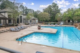 100 Tree Crossings Pkwy, Hoover, AL 35244