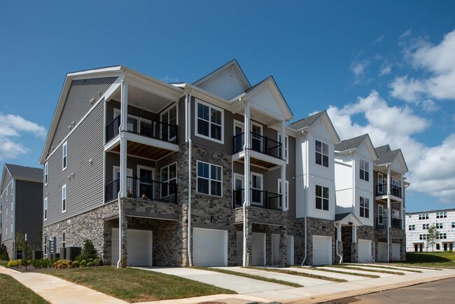 Cascades at Embrey Mill 55+ unit 101, Stafford, VA 22554 - photo 3