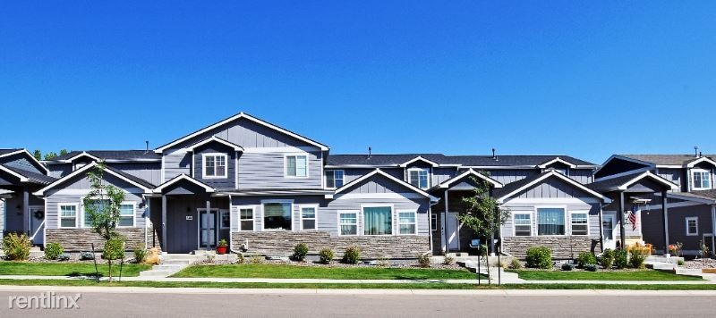 704 Finch Dr, Severance, CO 80550 - photo 1