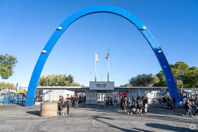 Foodie Land in Fairgrounds offers a vibrant mix of global cuisines and entertainment.