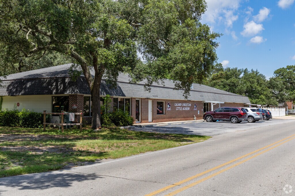 Calvary Christian Academy & Preschool