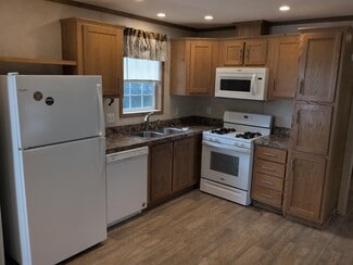 35 Dudley Place, Bennington, VT 05201