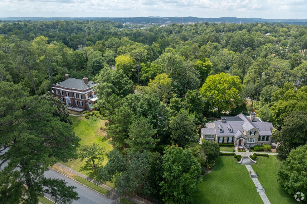 Peacock Woods-Dimon Circle