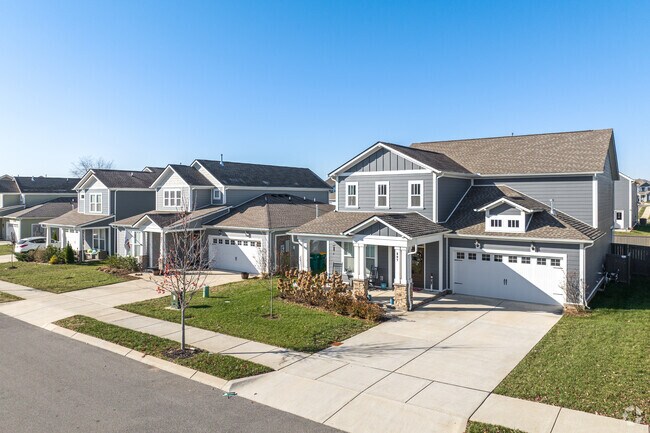 Traditional craftsman homes add a classic flare to the Spring Hill neighborhood.