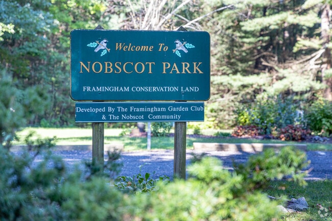 Nobscot Park Signage