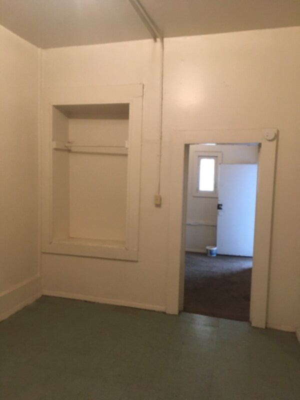 1627 E Missouri Ave, El Paso, TX 79902 - photo 3