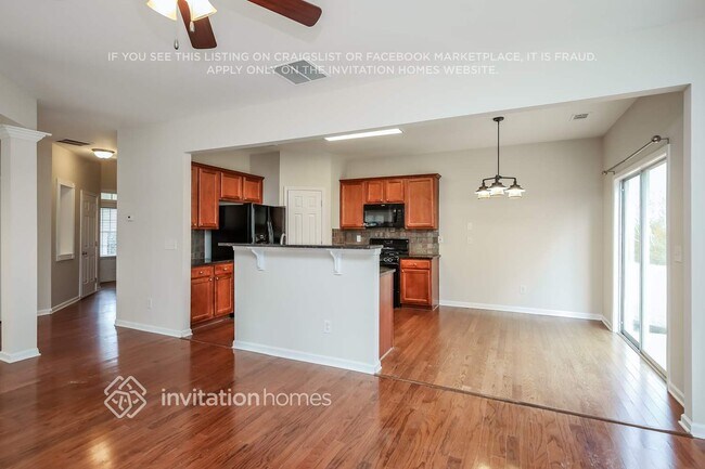 5620 Crestwick Way, Cumming, GA 30040 - photo 5