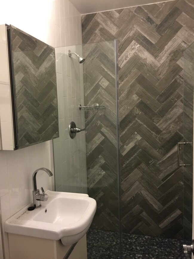 62 W 106th St, New York, NY 10025 - photo 6