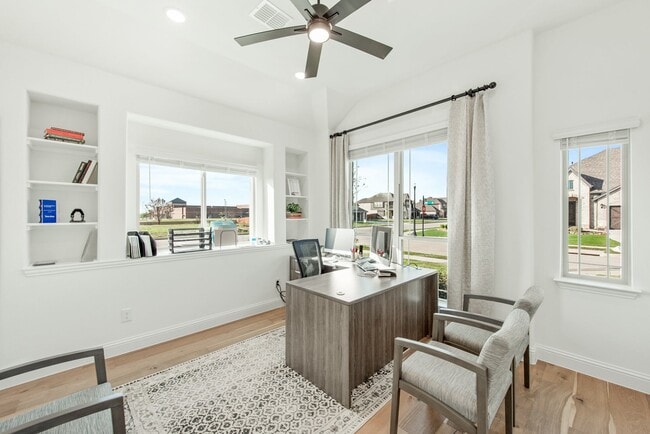 182 Morning Light Ln unit 37052496, Waxahachie, TX 75165 - photo 2