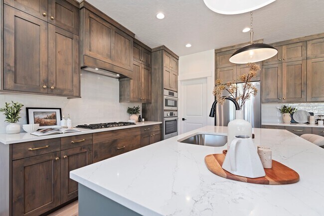 798 W Buroak Dr, Meridian, ID 83642 - photo 5