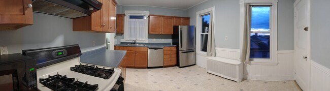 52 Crescent Ave unit 2, Malden, MA 02148 - photo 7