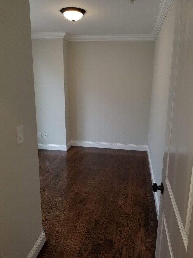 41 W Walnut Park unit 2, Roxbury, MA 02119 - photo 3