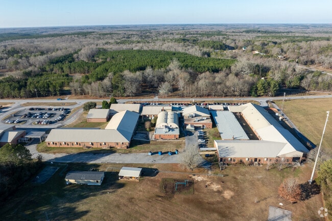 Hickory Tavern Elementary/Middle School 4