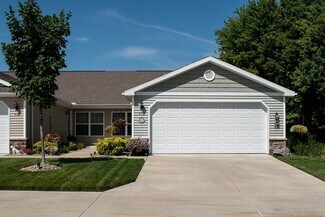 911 Wine St, Vermilion, OH 44089