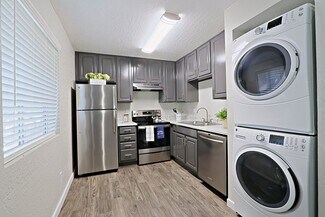 1301 E Mountain View Rd, Phoenix, AZ 85020