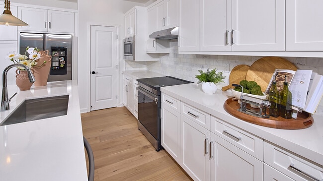 111 Metz Way, Oceanside, CA 92057 - photo 3