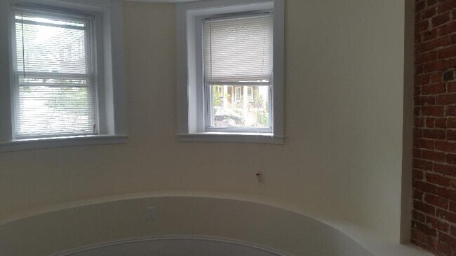 36 High St unit B2, Charlestown, MA 02129 - photo 4